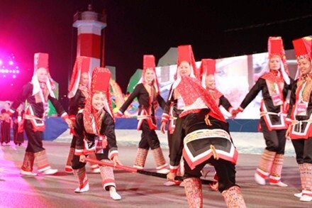 Sổ tay du lịch so tay du lich Sotaydulich Sotay Dulich Khampha Kham Pha Bui Carnaval Hạ Long Thương hiệu của du lịch Quảng Ninh