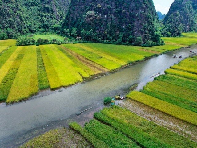 Sổ tay du lịch so tay du lich Sotaydulich Sotay Dulich Khampha Kham Pha Bui Vẻ đẹp Tam Cốc trên trang tin nước ngoài