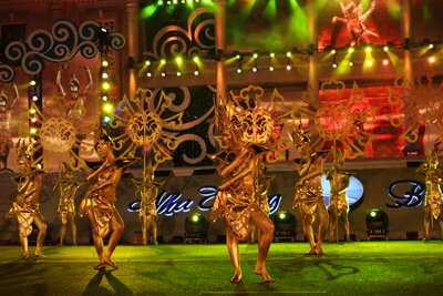 Sổ tay du lịch so tay du lich Sotaydulich Sotay Dulich Khampha Kham pha Bui Lễ hội đường phố Festival Biển 2013