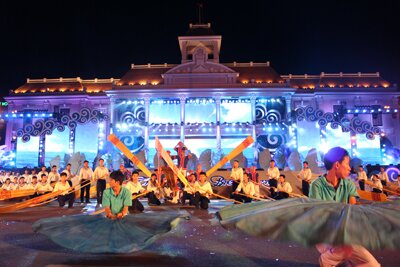 Sổ tay du lịch so tay du lich Sotaydulich Sotay Dulich Khampha Kham pha Bui Lễ hội đường phố Festival Biển 2013