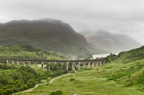 Sổ tay du lịch so tay du lich Sotaydulich Sotay Dulich Khampha Kham Pha Bui Vẻ đẹp kỳ bí cầu cạn Glenfinnan