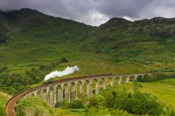 Sổ tay du lịch so tay du lich Sotaydulich Sotay Dulich Khampha Kham Pha Bui Vẻ đẹp kỳ bí cầu cạn Glenfinnan