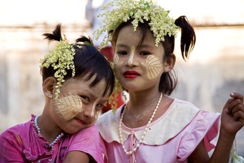 Sổ tay du lịch so tay du lich Sotaydulich Sotay Dulich Khampha Kham Pha Bui Thanaka kem chống nắng kiểu Myanmar