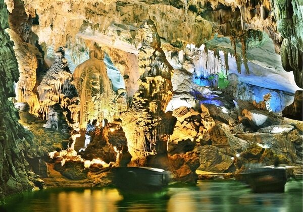 Sổ tay du lịch so tay du lich Sotaydulich Sotay Dulich Khampha Kham Pha Bui Khai trương tour Một ngày với di sản Phong Nha Kẻ Bàng