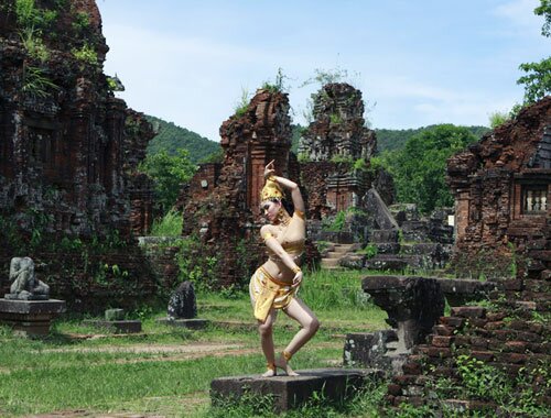 Sổ tay du lịch so tay du lich Sotaydulich Sotay Dulich Khampha Kham Pha Bui Huyền ảo vũ điệu Apsara trong thánh địa Mỹ Sơn