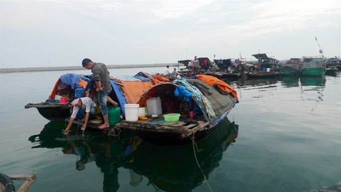 Sổ tay du lịch so tay du lich Sotaydulich Sotay Dulich Khampha Kham Pha Bui Chiều trên âu cảng Bạch Long Vĩ