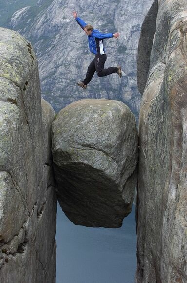 Sổ tay du lịch so tay du lich Sotaydulich Sotay Dulich Khampha Kham Pha Bui Mạo hiểm ở núi đá Preikestolen