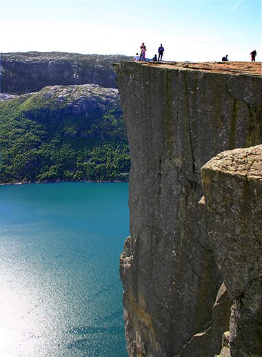 Sổ tay du lịch so tay du lich Sotaydulich Sotay Dulich Khampha Kham Pha Bui Mạo hiểm ở núi đá Preikestolen