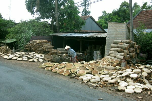 Sổ tay du lịch so tay du lich Sotaydulich Sotay Dulich Khampha Kham Pha Bui Làng nghề làm thớt ở Đồng Tháp