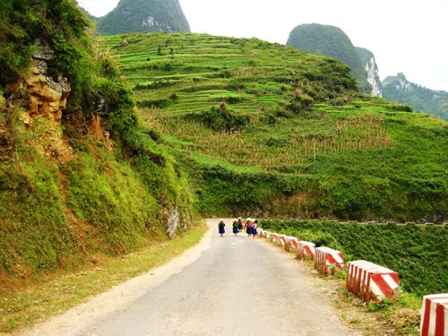 Sổ tay du lịch so tay du lich Sotaydulich Sotay Dulich Khampha Kham Pha Bui Năm Ngọ chinh phục 4 đỉnh đèo hình ngựa