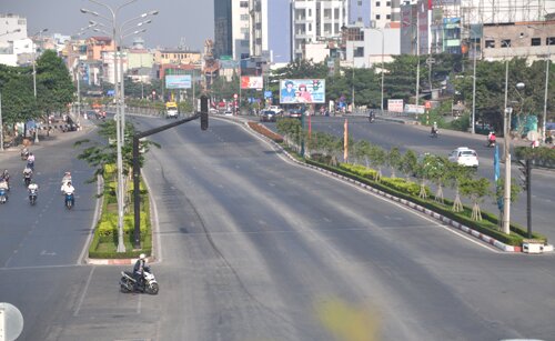 Sổ tay du lịch so tay du lich Sotaydulich Sotay Dulich Khampha Kham Pha Bui Sài gòn vắng vẻ sáng đầu năm