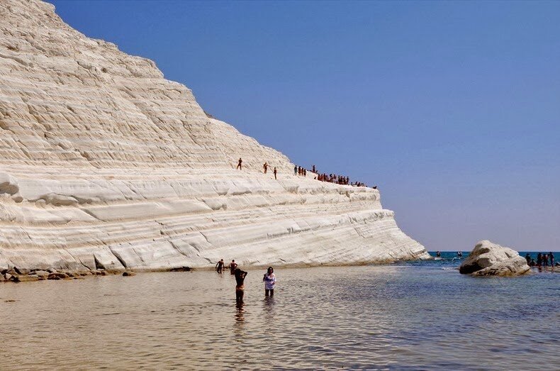 Sổ tay du lịch so tay du lich Sotaydulich Sotay Dulich Khampha Kham Pha Bui Scala dei Turchi - Vách đá trắng lạ lùng ở Ý