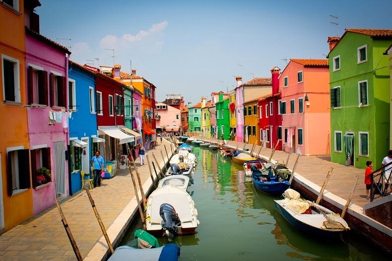 Sổ tay du lịch so tay du lich Sotaydulich Sotay Dulich Khampha Kham Pha Bui Burano Hòn đảo lung linh sắc màu ở Italy