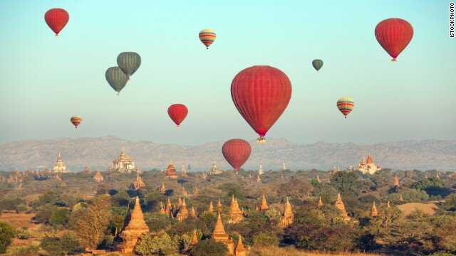 Sổ tay du lịch so tay du lich Sotaydulich Sotay Dulich Khampha Kham Pha Bui 10 điểm du lịch lý tưởng bằng khinh khí cầu