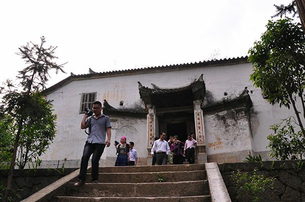 Sổ tay du lịch so tay du lich Sotaydulich Sotay Dulich Khampha Kham Pha Bui Lên Hà Giang thăm dinh thự vua Mèo