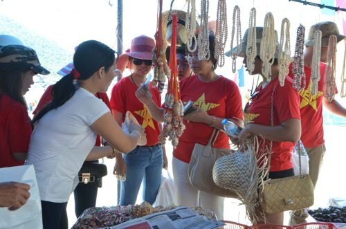 Sổ tay du lịch so tay du lich Sotaydulich Sotay Dulich Khampha Kham Pha Bui Cù Lao Chàm ngày càng thu hút du khách