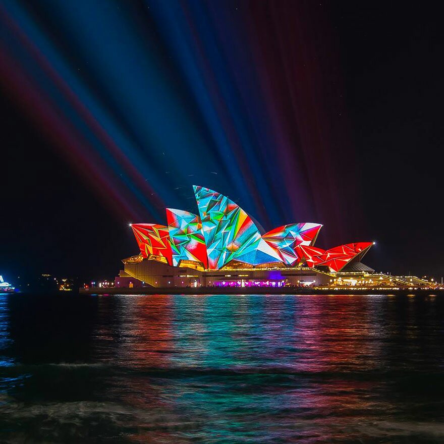 Sổ tay du lịch so tay du lich Sotaydulich Sotay Dulich Khampha Kham Pha Bui Lung linh ánh đèn trong lễ hội ánh sáng Vivid Sydney