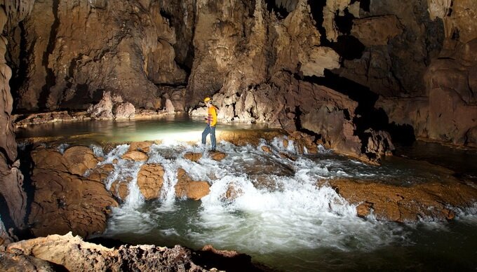 Sổ tay du lịch so tay du lich Sotaydulich Sotay Dulich Khampha Kham Pha Bui Quảng Bình mở tuyến du lịch khám phá hang động Tú Làn