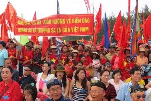 Sổ tay du lịch so tay du lich Sotaydulich Sotay Dulich Khampha Kham Pha Bui Lễ hội cầu ngư ở làng An Bằng