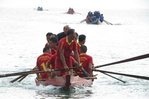 Sổ tay du lịch so tay du lich Sotaydulich Sotay Dulich Khampha Kham Pha Bui Lễ hội cầu ngư ở làng An Bằng