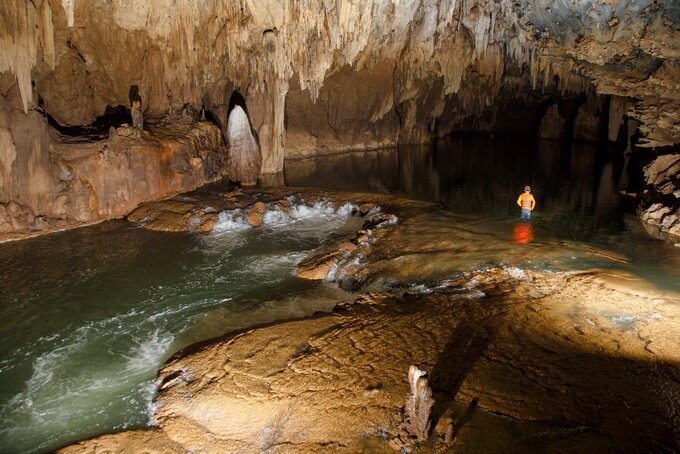 Sổ tay du lịch so tay du lich Sotaydulich Sotay Dulich Khampha Kham Pha Bui Du lịch mạo hiểm khám phá hang động Tú Làn