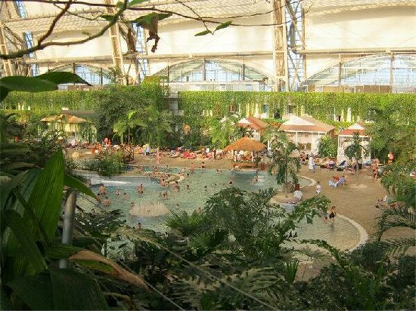 Sổ tay du lịch so tay du lich Sotaydulich Sotay Dulich Khampha Kham Pha Bui Tropical Islands Hòn đảo nhiệt đới giữa châu Âu