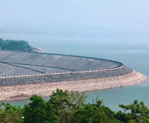 Sổ tay du lịch so tay du lich Sotaydulich Sotay Dulich Khampha Kham Pha Bui Thăm Nhà máy thủy điện Yaly 