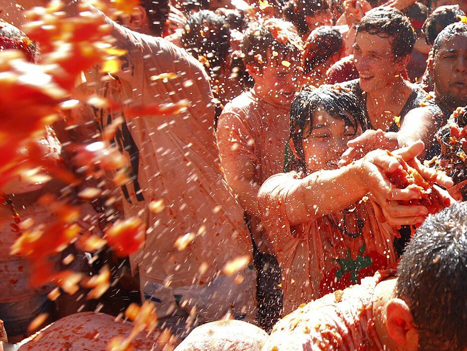 Sổ tay du lịch so tay du lich Sotaydulich Sotay Dulich Khampha Kham Pha Bui La Tomatina - “Cuộc chiến cà chua” ở Bunol, Tây Ban Nha