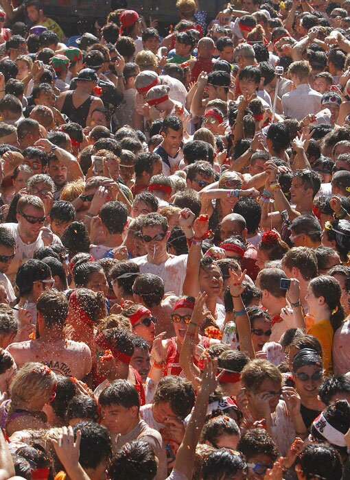 Sổ tay du lịch so tay du lich Sotaydulich Sotay Dulich Khampha Kham Pha Bui La Tomatina - “Cuộc chiến cà chua” ở Bunol, Tây Ban Nha