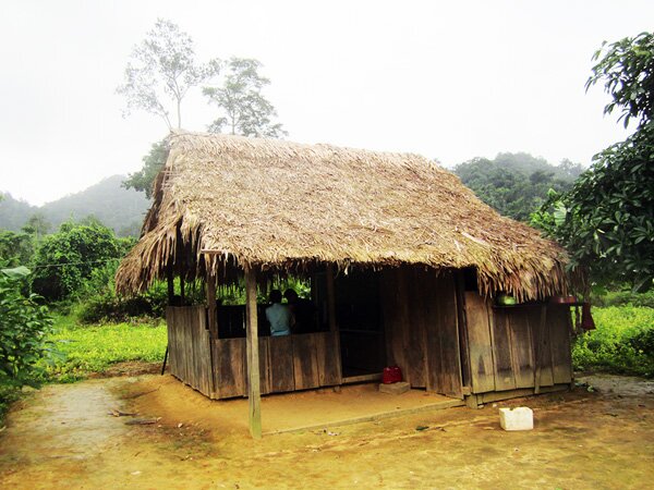 Sổ tay du lịch so tay du lich Sotaydulich Sotay Dulich Khampha Kham Pha Bui Bản làng bí hiểm trên tuyến du lịch đắt nhất Việt Nam