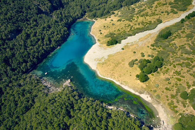 Sổ tay du lịch so tay du lich Sotaydulich Sotay Dulich Khampha Kham Pha Bui Blue Lake - Hồ nước trong suốt nhất thế giới