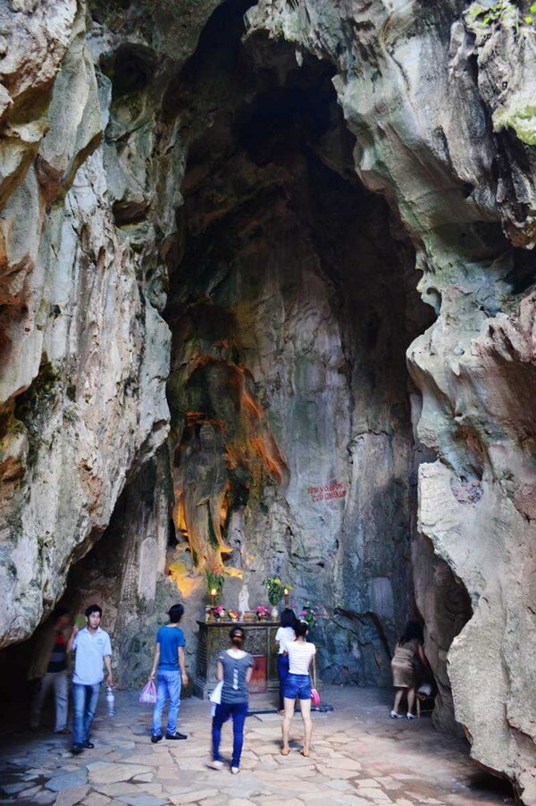 Sổ tay du lịch so tay du lich Sotaydulich Sotay Dulich Khampha Kham Pha Bui Lên non tìm động Huyền Không