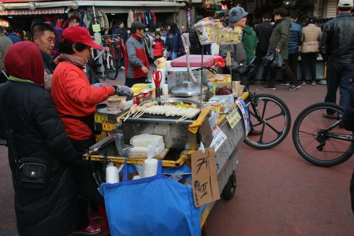 Sổ tay du lịch so tay du lich Sotaydulich Sotay Dulich Khampha Kham Pha Bui Đi chợ đồ cũ Jongmyo