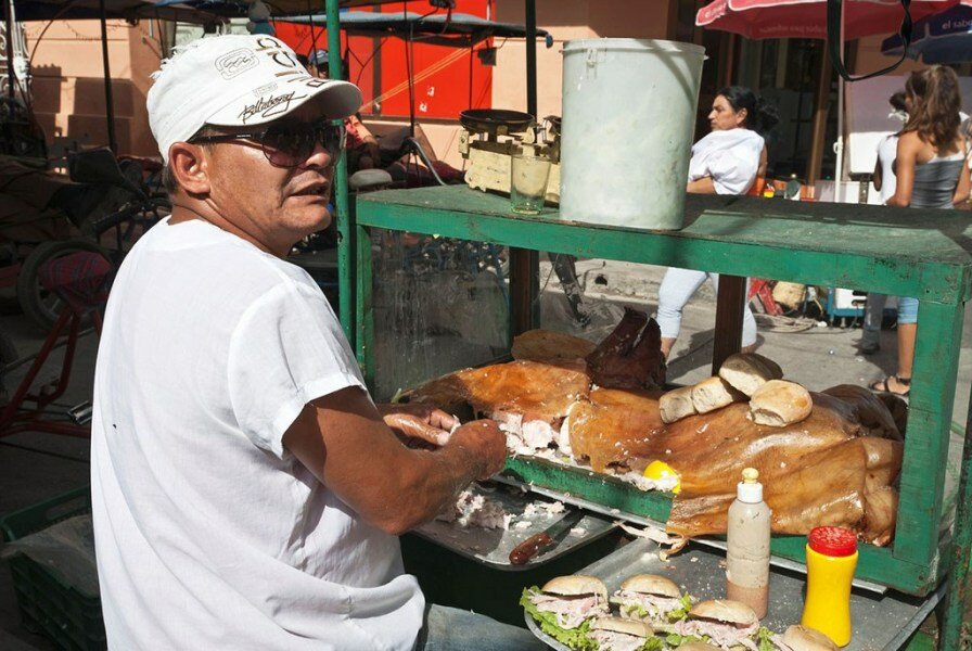 Sổ tay du lịch so tay du lich Sotaydulich Sotay Dulich Khampha Kham Pha Bui Thưởng thức bánh mì kiểu Cuba