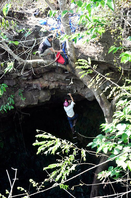 Sổ tay du lịch so tay du lich Sotaydulich Sotay Dulich Khampha Kham Pha Bui Khám phá miệng núi lửa Chư B’luk