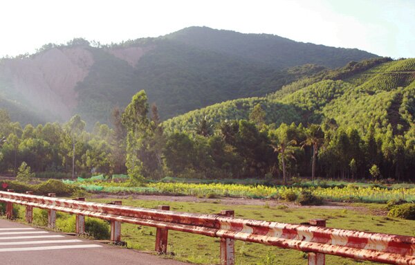 Sổ tay du lịch so tay du lich Sotaydulich Sotay Dulich Khampha Kham Pha Bui Ngỡ ngàng vẻ đẹp nguyên sơ gành đá Lộ Diêu