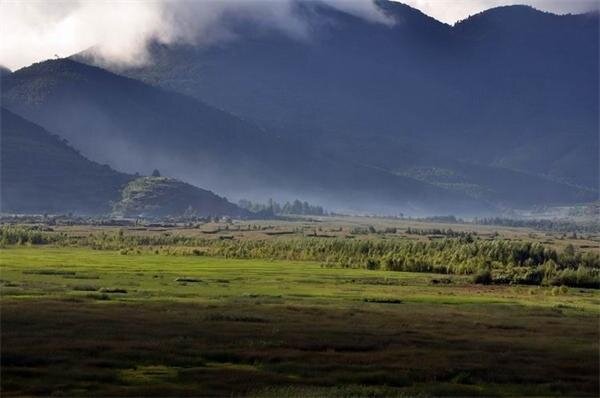 Sổ tay du lịch so tay du lich Sotaydulich Sotay Dulich Khampha Kham Pha Bui Khung cảnh thanh bình ở “Nữ Nhi Quốc”