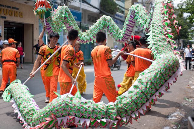 Sổ tay du lịch so tay du lich Sotaydulich Sotay Dulich Khampha Kham Pha Bui Tháng Giêng xem múa lân ở Sài Gòn