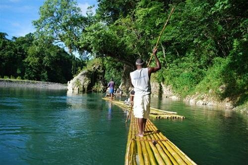 Sổ tay du lịch so tay du lich Sotaydulich Sotay Dulich Khampha Kham Pha Bui Rio Grande - Jamaica nhin tu nhung be tre