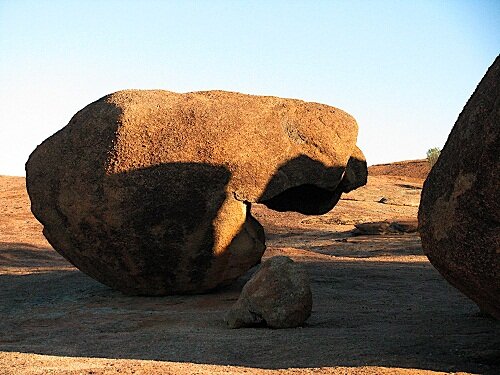 Sổ tay du lịch so tay du lich Sotaydulich Sotay Dulich Khampha Kham Pha Bui Wave Rock ky quan thien nhien cua Tay Uc