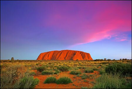 Sổ tay du lịch so tay du lich Sotaydulich Sotay Dulich Khampha Kham Pha Bui Nui da Uluru Ky quan thien nhien của Australia