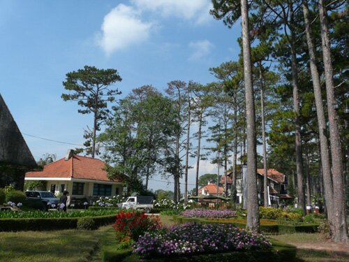 Sổ tay du lịch so tay du lich Sotaydulich Sotay Dulich Khampha Kham Pha Bui Vén màn ngôi nhà ma Đà Lạt